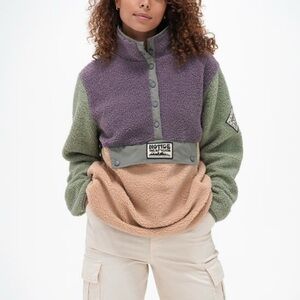 Notice the reckless Women's Multicolor Fleece Jacket